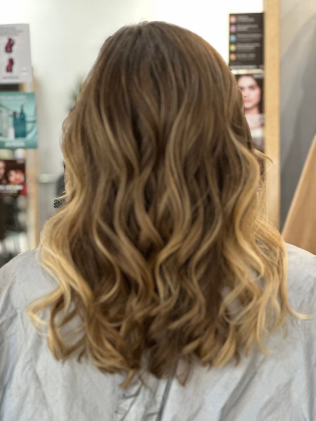 Balayage vs. Highlights: Which Is Right for&nbsp;You?
