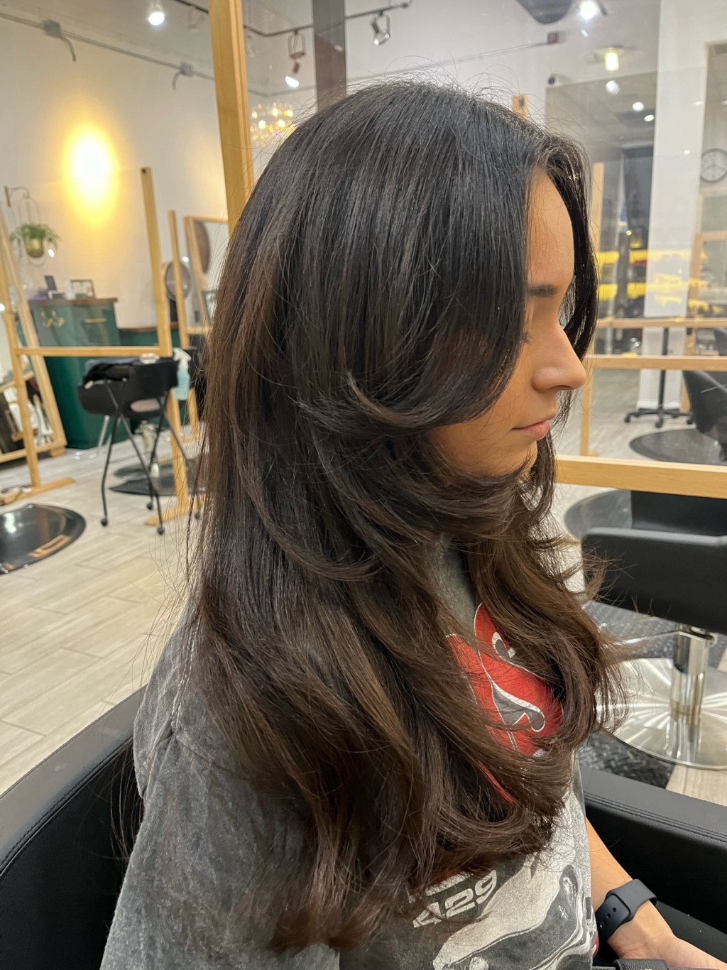 Long Layers Haircut by&nbsp;Anahi