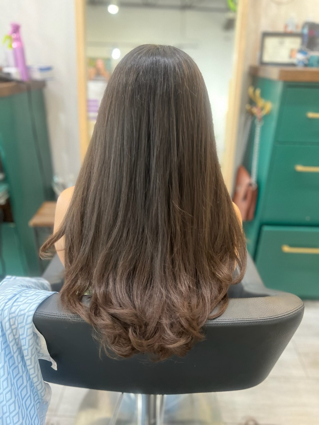 Transform Your Look with Long Layers by&nbsp;Zee