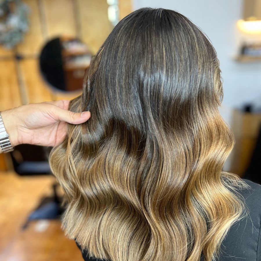 Highlights for Long Hair: How to Add Dimension, Depth & Style – Aveda ...