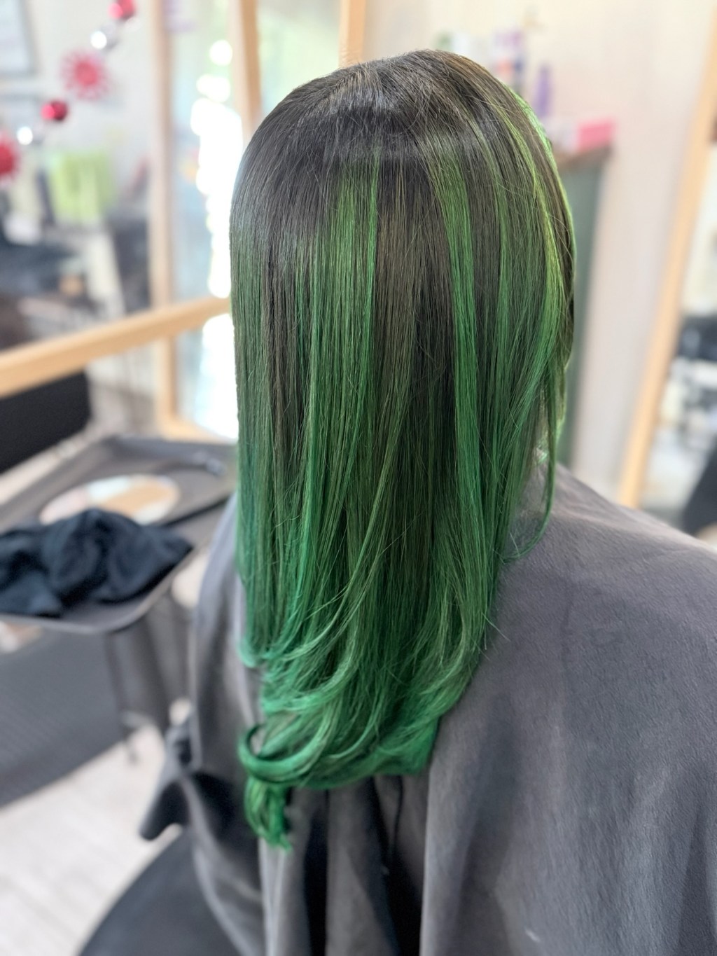 Green Balayage by&nbsp;Stephania